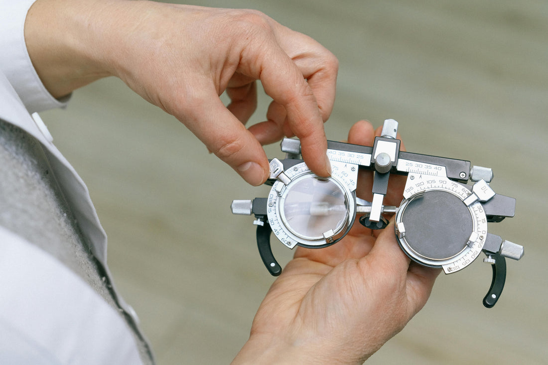 Can I Use My Foreign Prescription for Glasses in the U.S.?